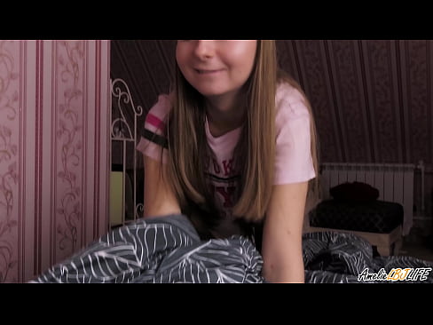 ❤️ Blondie-ն խորապես ծծում է իր BFF-ը և ավարտում է իր բերանում ❤❌ Պոռնո մեզ մոտ