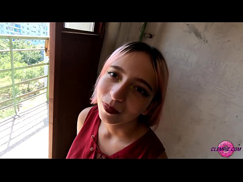 ❤️ Ուսանող Զգացմունքային ծծում է օտարին ծայրամասում ❤❌ Պոռնո մեզ մոտ